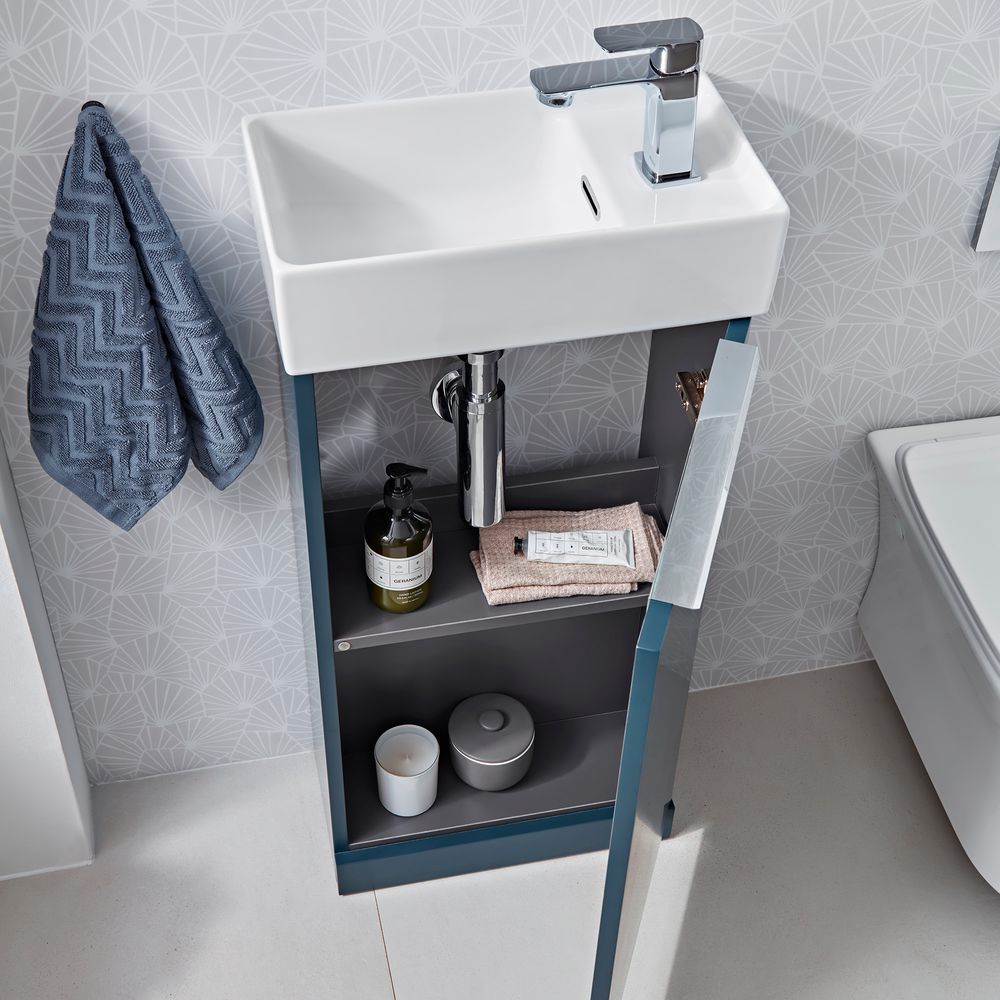 Alto dark blue lifestyle door open lifestyle slide image Alto dark blue lifestyle door open lifestyle slide image