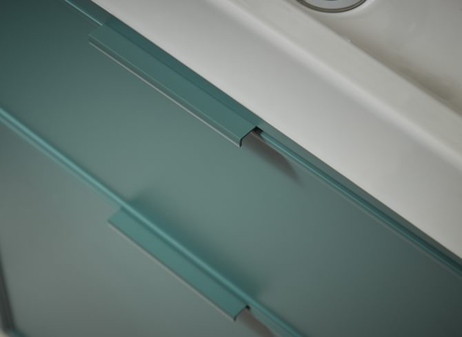 Arlington Colour Matched Handle Detail Arlington Colour Matched Handle Detail