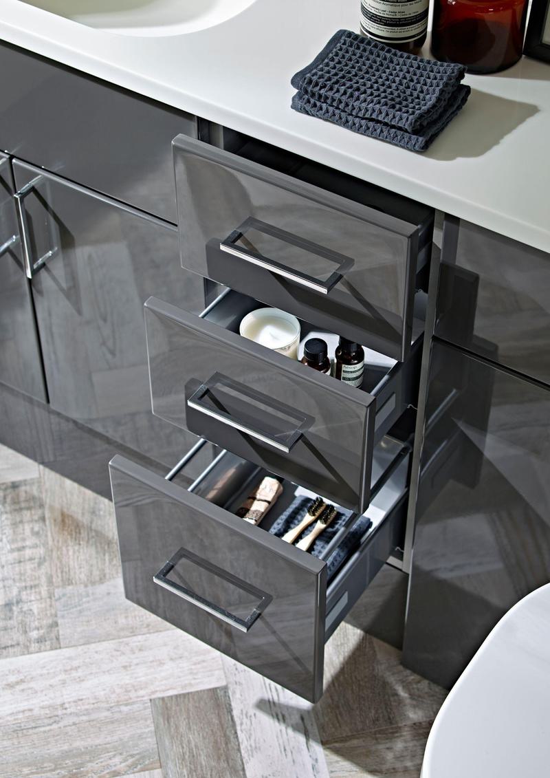 Aruba Gloss Dark Clay fitted run with drawers open lifestyle