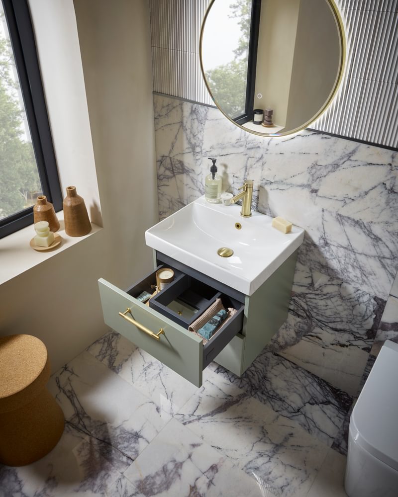 Cadence Laurel Green Lifestyle 0947 Cadence Laurel Green Lifestyle 0947