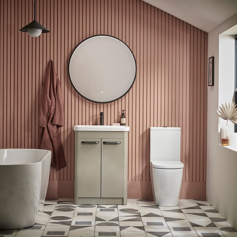 Contour 600 FM Stone Grey Lifestyle Contour 600 FM Stone Grey Lifestyle