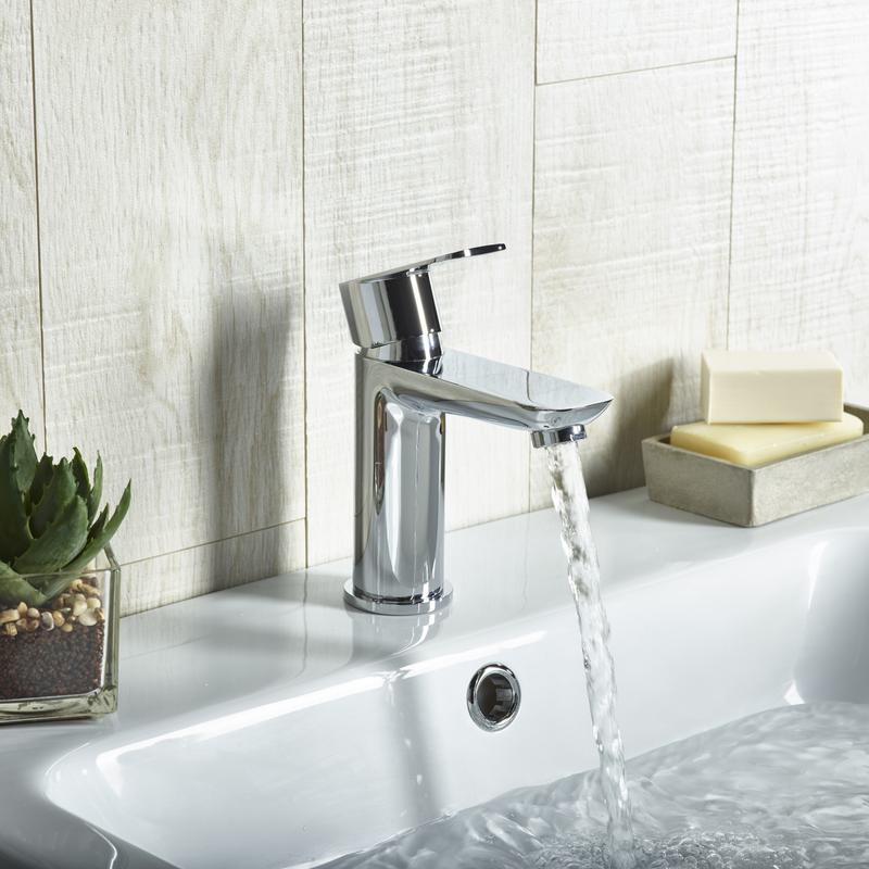 Crew basin mixer top lifestyle with water