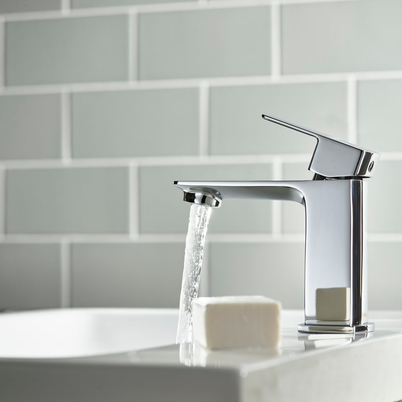 Ergo basin mixer side water on lifestyle Ergo basin mixer side water on lifestyle