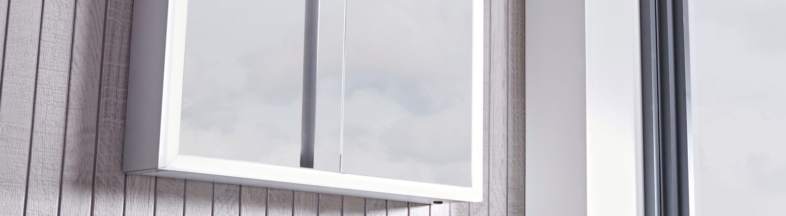 A Guide to Modern Bathroom Cabinets