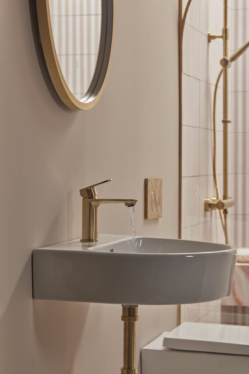 Fuse Brushed Brass Tap Lifestyle Fuse Brushed Brass Tap Lifestyle