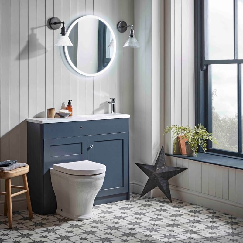Halcyon 1000mm freestanding right run Midnight Grey lifestyle Halcyon 1000mm freestanding right run Midnight Grey lifestyle