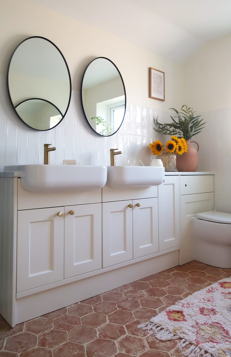 Its Lucy bathroom 8 Its Lucy bathroom 8