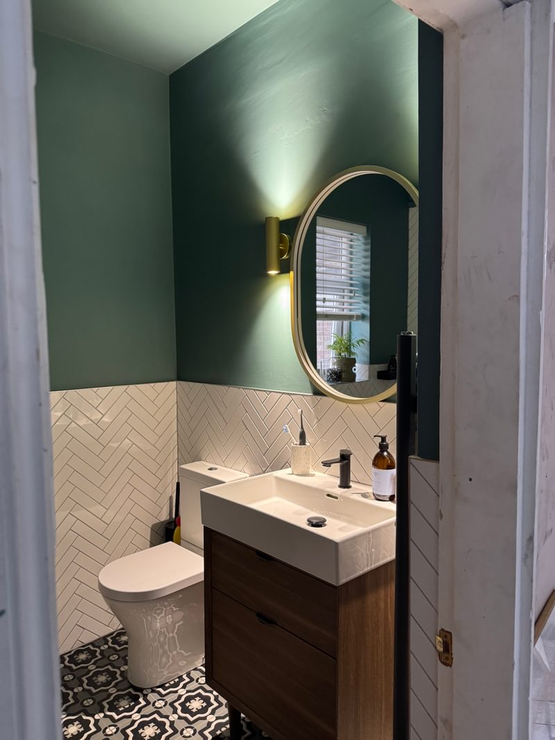 Little MCR Bathroom Shot Little MCR Bathroom Shot