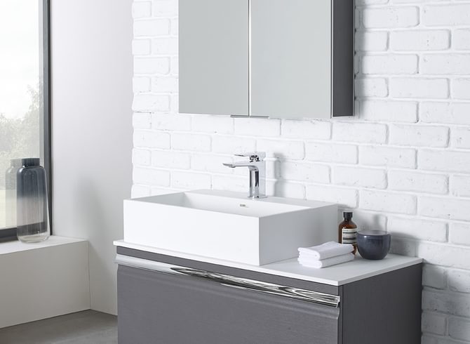 Pursuit 900mm wall mounted charcoal elm unit lifestyle v01 Pursuit 900mm wall mounted charcoal elm unit lifestyle v01