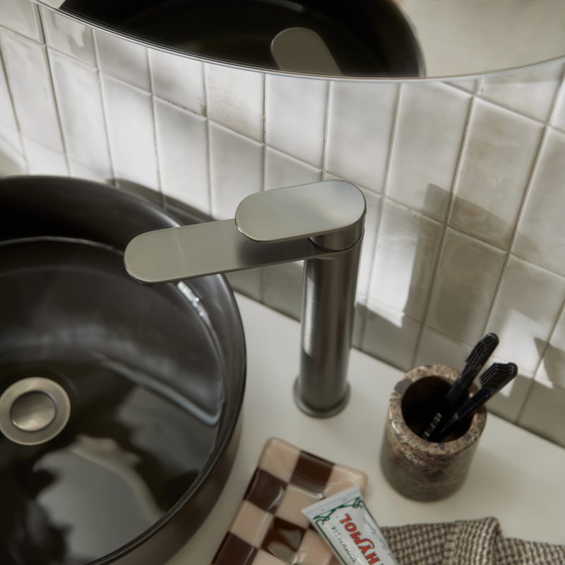 R2 Fuse Tall Mixer Gunmetal Tap with Arita Basin Lifestyle Top down R2 Fuse Tall Mixer Gunmetal Tap with Arita Basin Lifestyle Top down