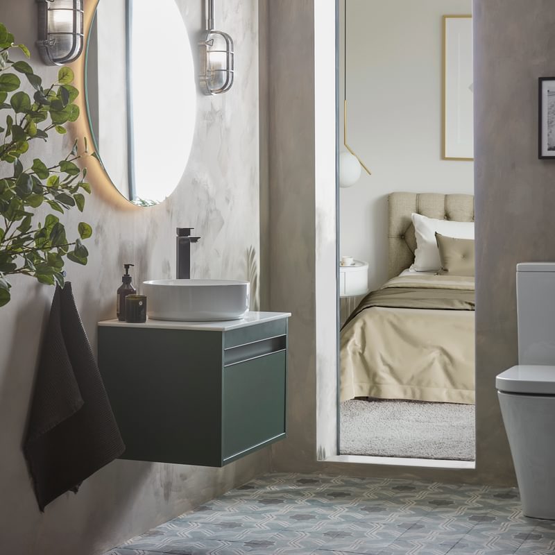 Status 600 Nordic Green En Suite lifestyle Status 600 Nordic Green En Suite lifestyle