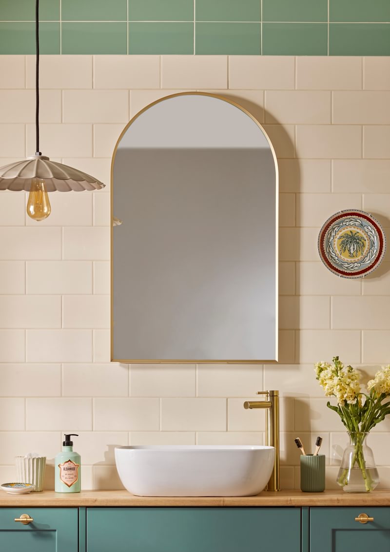 Verge Arch Mirror Lifestyle 5823 Verge Arch Mirror Lifestyle 5823