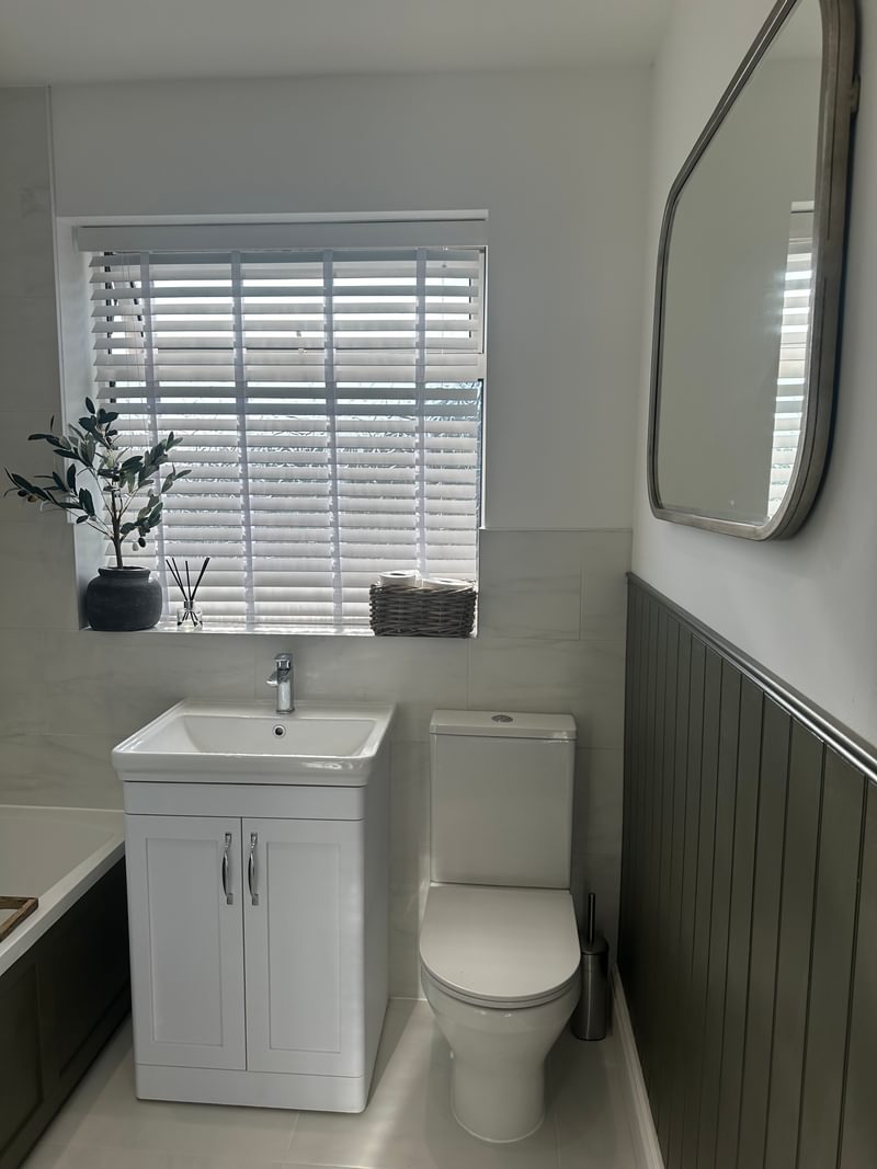 Architect & I Main Bathroom Architect & I Main Bathroom