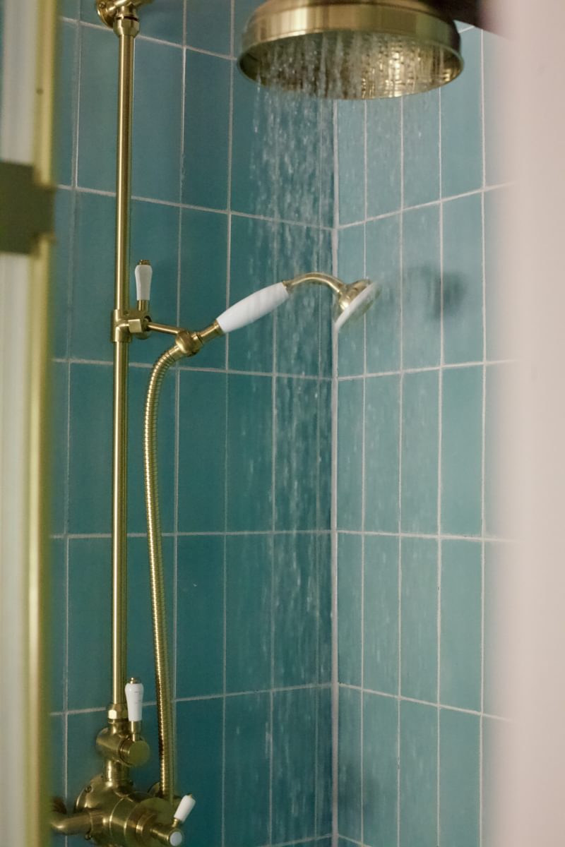 Showerrunning Showerrunning