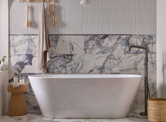 Cadence BTW Bath Tub Lifestyle 6 Cadence BTW Bath Tub Lifestyle 6
