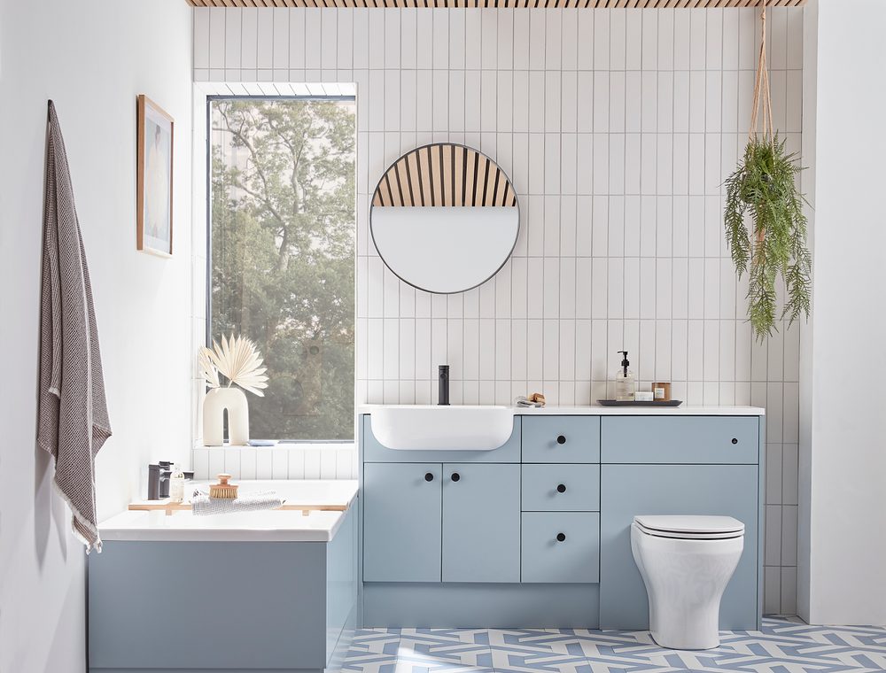 Calm Mineral Blue 1500 Bath Front on lifestyle