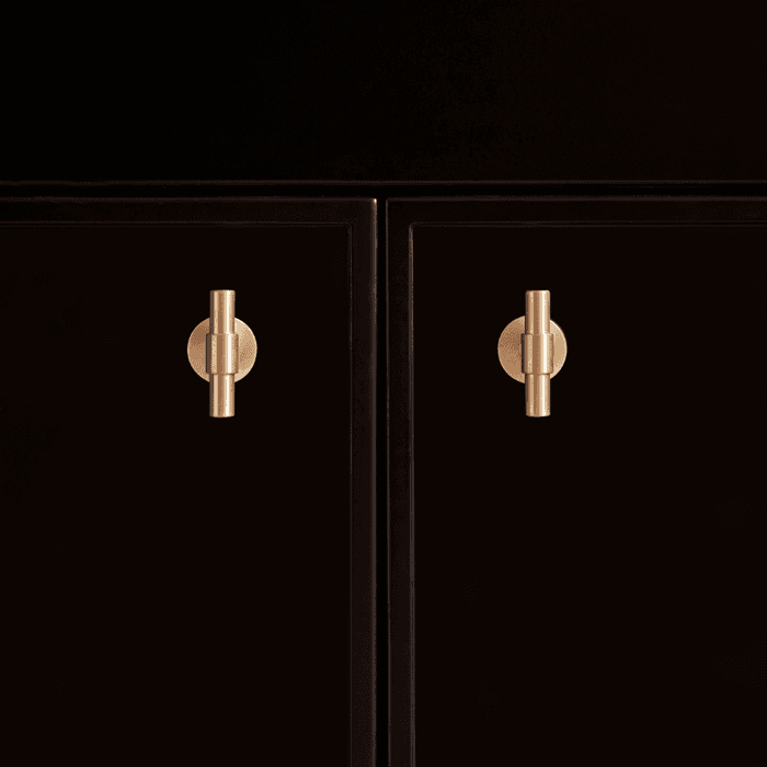 Elan Black Get the Look Fitted Furniture Hotspot Image 1