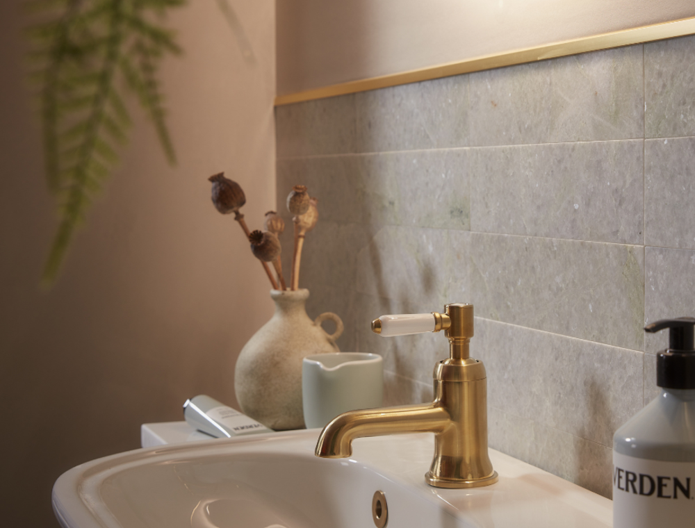 Elan Juniper Get the Look Fitted Furniture Hotspot Image 6