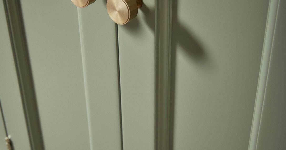Hampton 600 Roper Rhodes Hampton 600 Undermount Vanity Unit - Matt Sage Green | Roper Rhodes