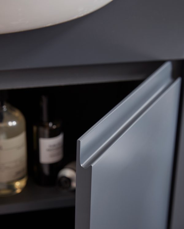 Hide Midnight Grey Detail