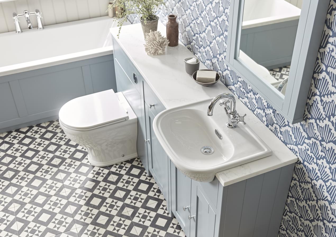 Lansdown mineral blue run bath detail