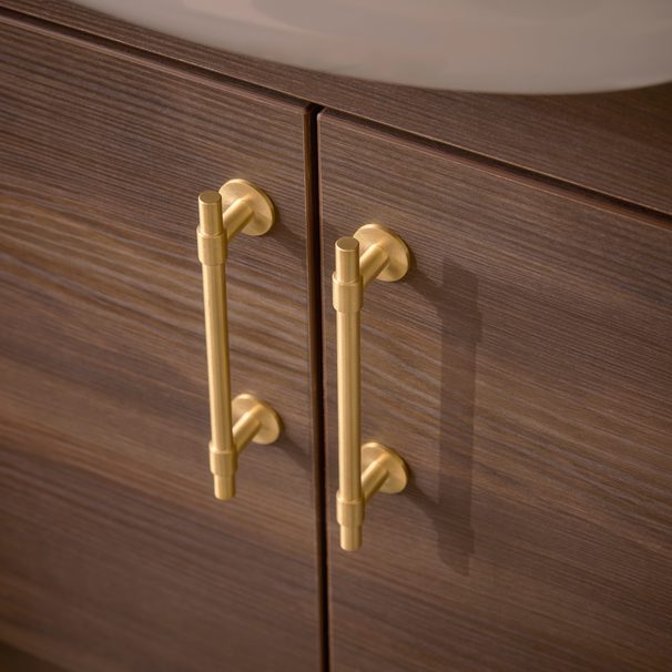 Toledo T Handle Brass Detail 24126