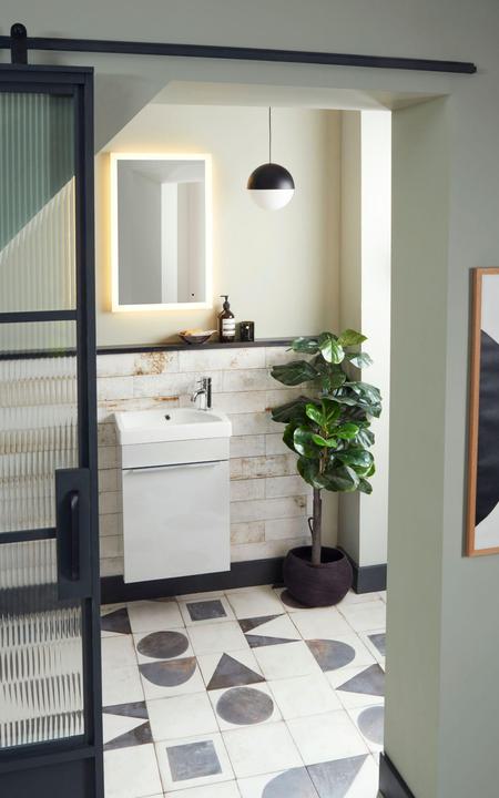 Effective Small Bathroom Design Tips for a Spacious Bathroom