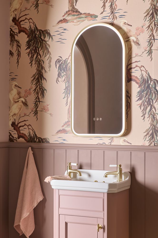 Alderbury 400 Arch Brass Mirror Lifestyle slide image Alderbury 400 Arch Brass Mirror Lifestyle slide image