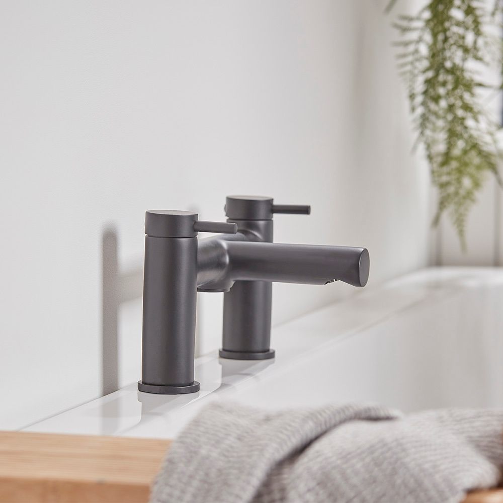 Anthem Bath mixer black lifestyle slide image Anthem Bath mixer black lifestyle slide image