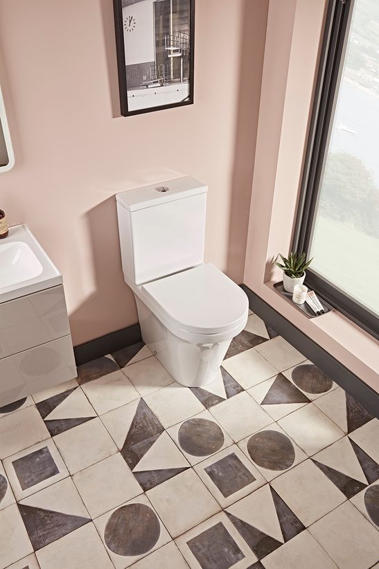Ariel fully enclosed close comfort 620mm WC seat closed roomset lifestyle copy Ariel fully enclosed close comfort 620mm WC seat closed roomset lifestyle copy