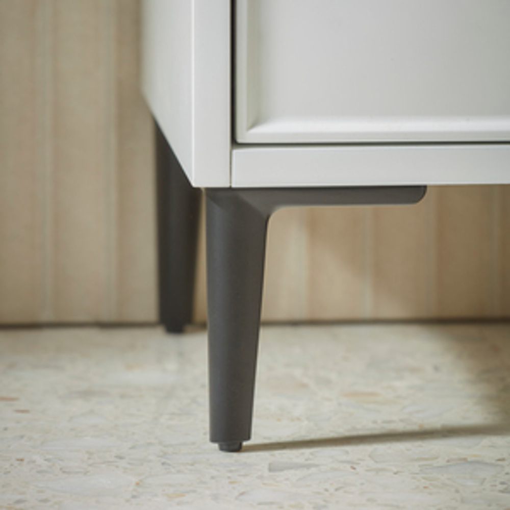 Arlington Leg Set Leg x 4 Matt Black 1064885 slide image Arlington Leg Set Leg x 4 Matt Black 1064885 slide image