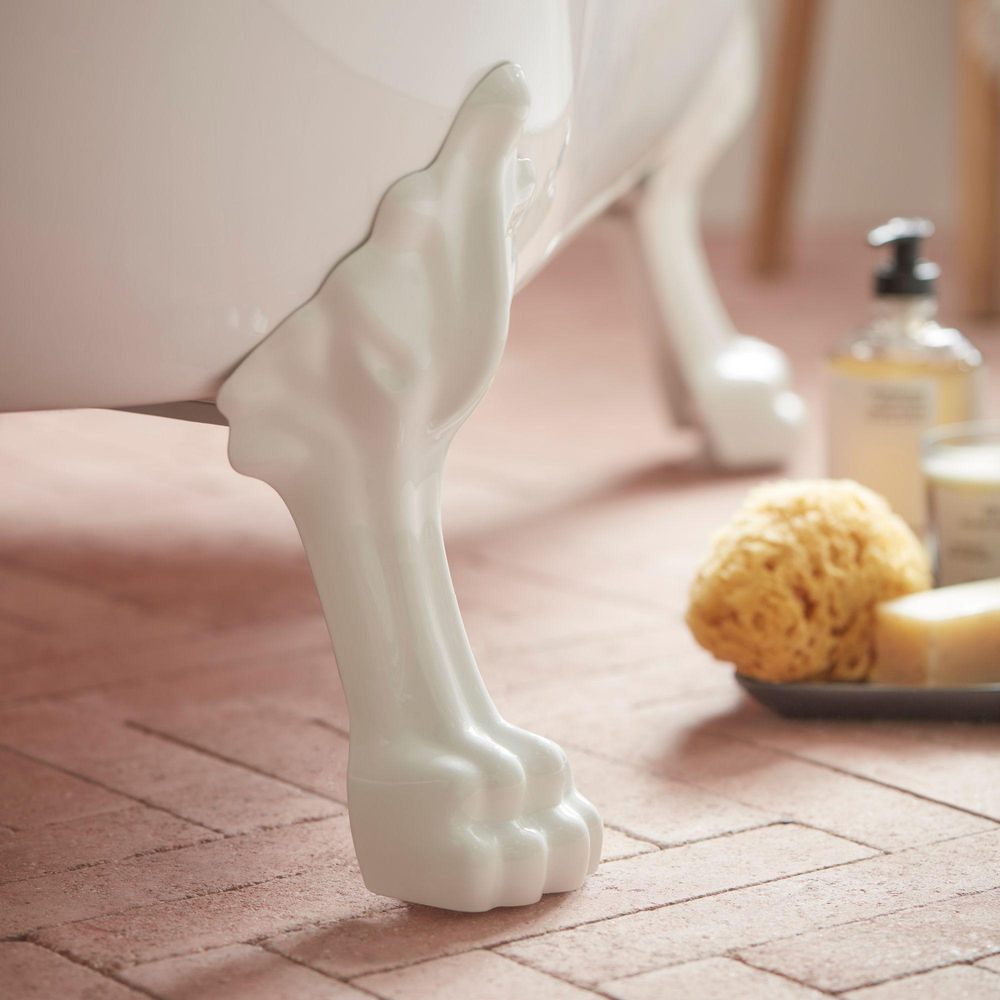 Bath feet gloss white slide image Bath feet gloss white slide image