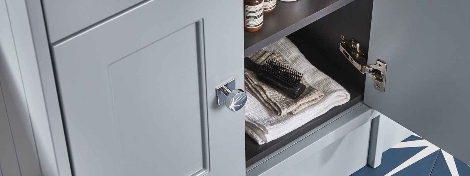 Burford CBB Get the Look Fitted Furniture Leading Image 3