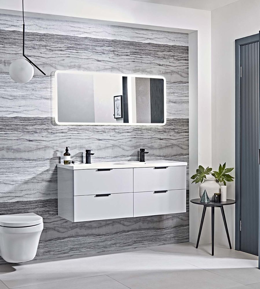 Cadence 1200 light grey finish lifestyle 2 72dpi slide image Cadence 1200 light grey finish lifestyle 2 72dpi slide image