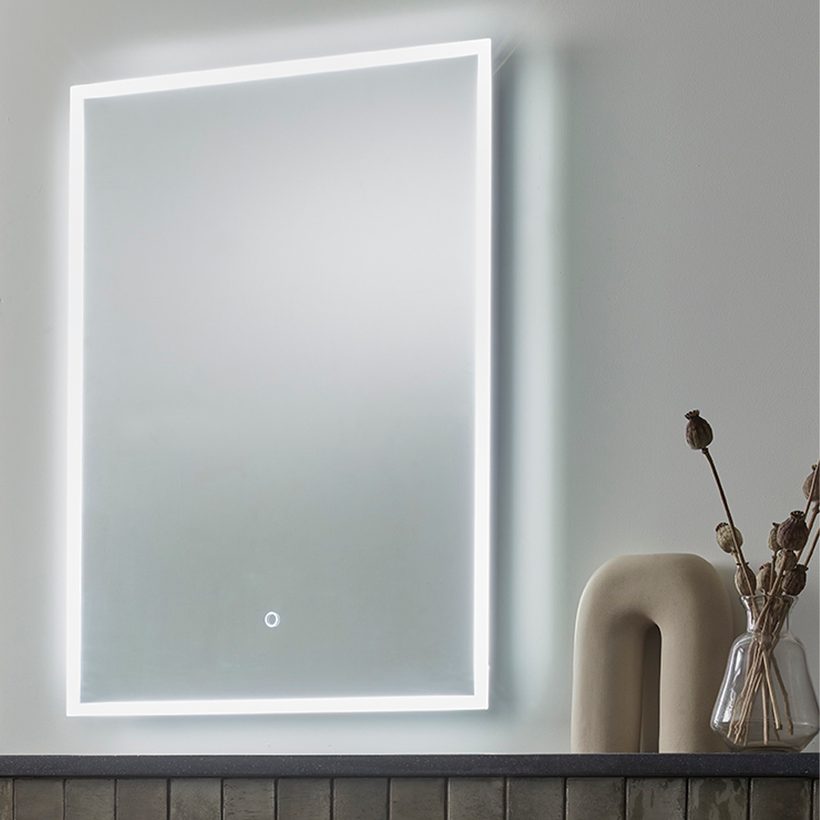 Cadence 500 mirror ISO lifestyle Cadence 500 mirror ISO lifestyle