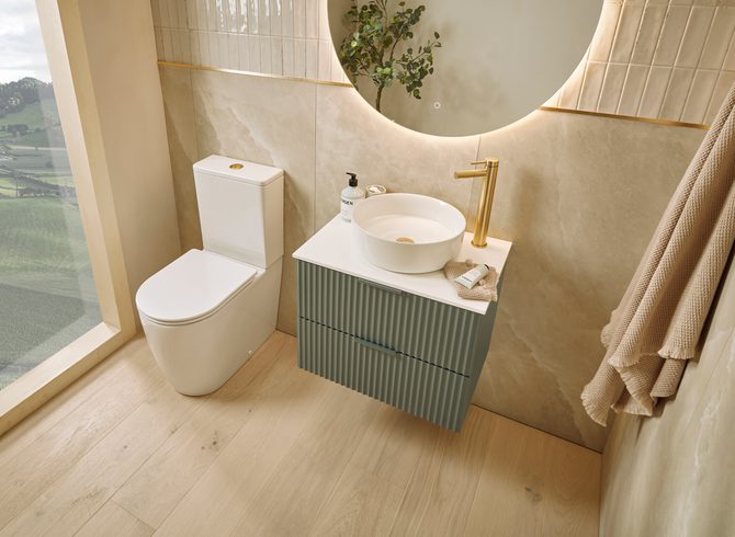 Cadence 600 viridian green Fluted Landscape 0038 Cadence 600 viridian green Fluted Landscape 0038