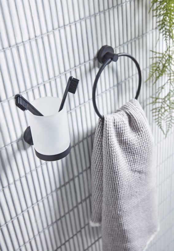 Capital Black towel ring and toothbrush holder Lifestyle Capital Black towel ring and toothbrush holder Lifestyle