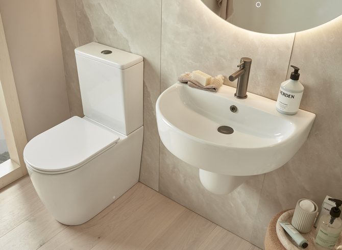 Compass Round CC Fully Enclosed WC with Semi Ped Basin Lifestyle Compass Round CC Fully Enclosed WC with Semi Ped Basin Lifestyle