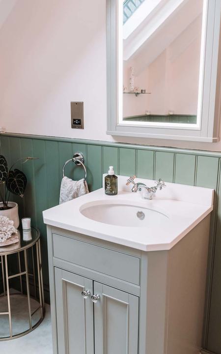 A traditional country bathroom with @OldHouseOurHome