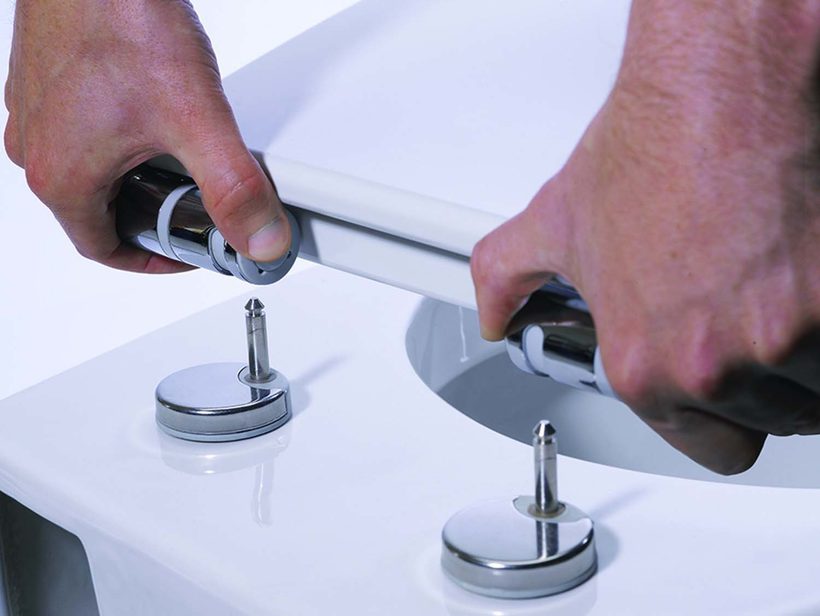 Elite WC seat quick release Elite WC seat quick release