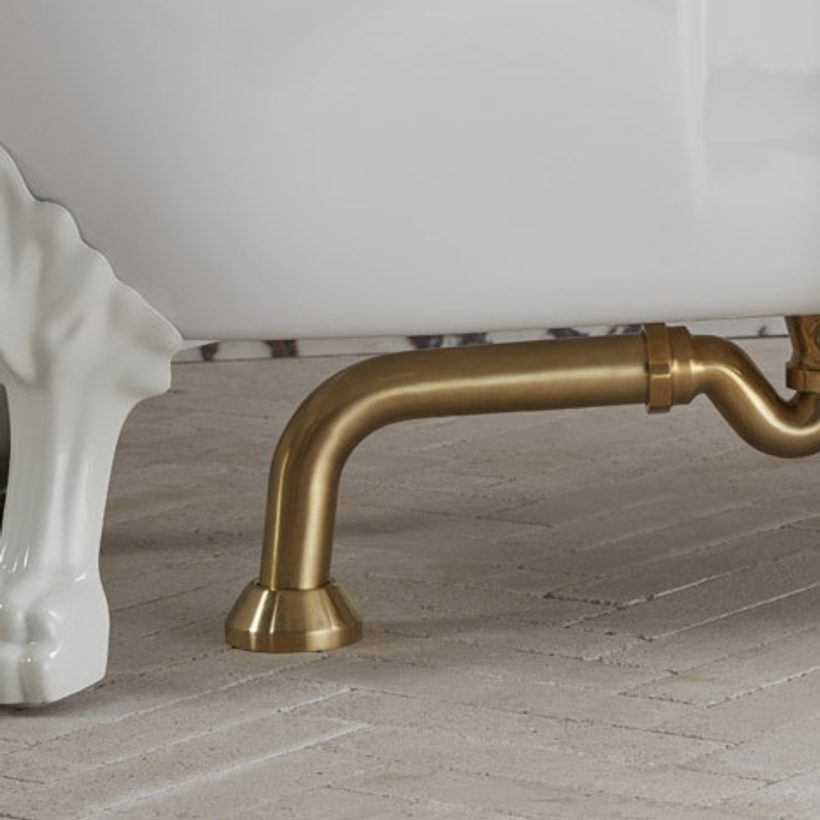 Exposed overflow kit drain pipe Exposed overflow kit drain pipe