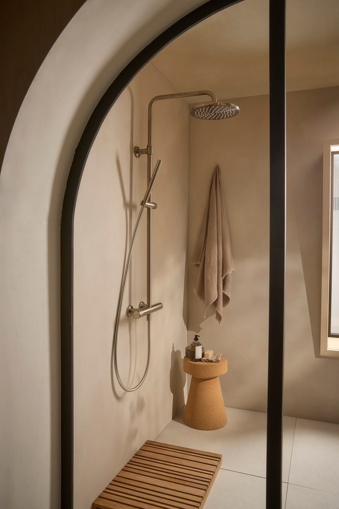 Faber Brushed Nickel Duel Function Bar Shower Lifestyle 2 slide image Faber Brushed Nickel Duel Function Bar Shower Lifestyle 2 slide image