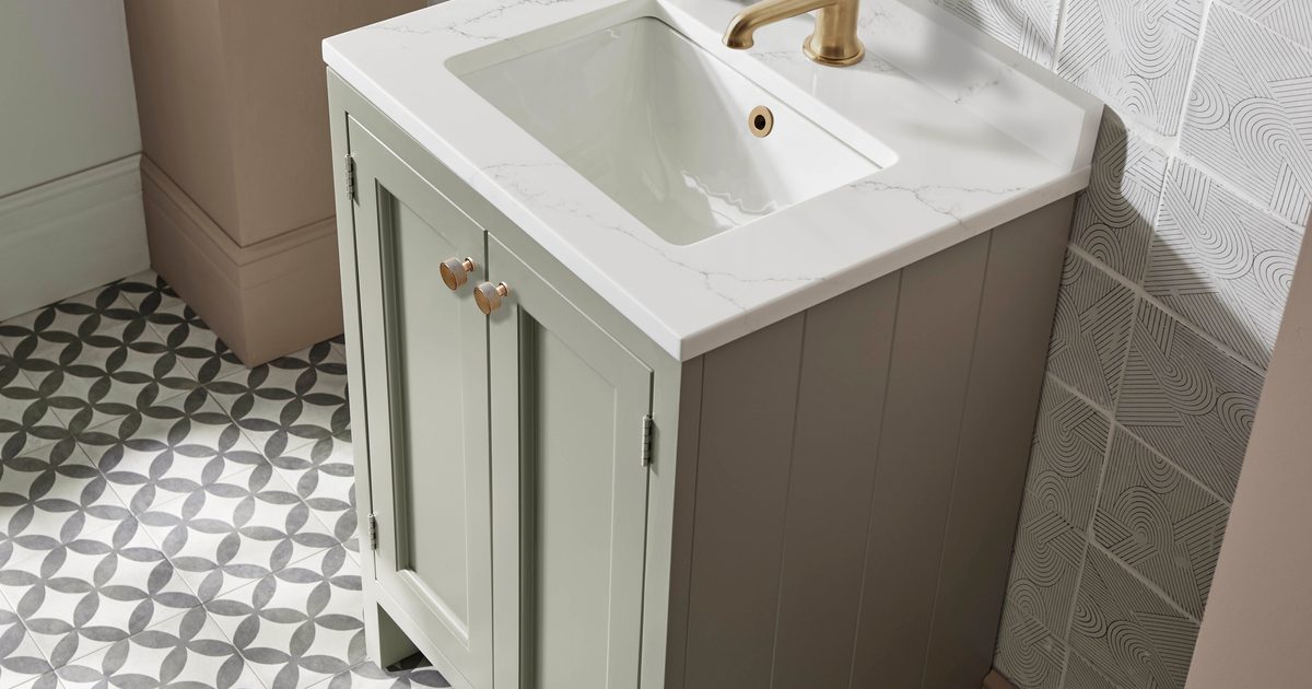 Gold Handle Roper Rhodes Keswick Basin Mono Mixer Brushed Brass | Bathroom Taps | Roper Rhodes