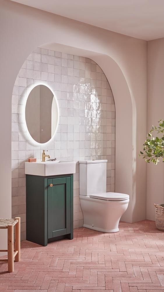 Lansdown 400 S Green REEL 1471 slide image Lansdown 400 S Green REEL 1471 slide image