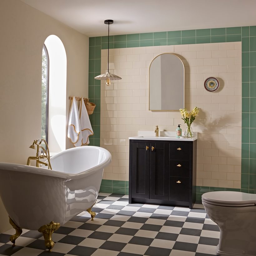 Lansdown 800 Black Lifestyle 5730 Lansdown 800 Black Lifestyle 5730