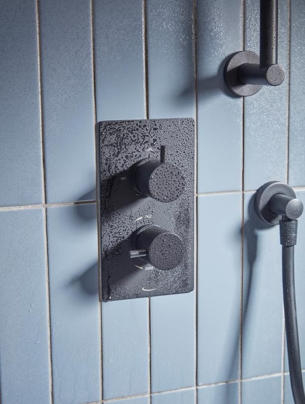 Quantum Black concealed Deatil water Lifesstyle V2 Quantum Black concealed Deatil water Lifesstyle V2