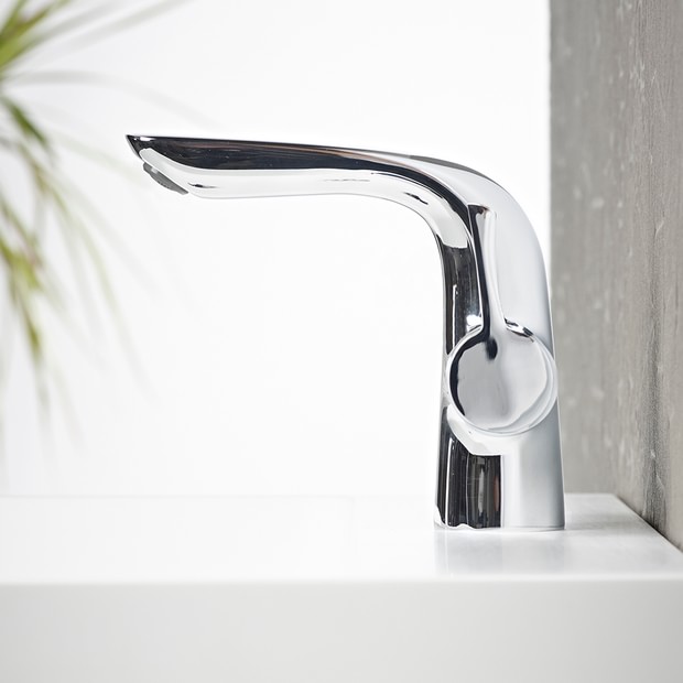 Revive basin mixer lifestyle V01 Revive basin mixer lifestyle V01