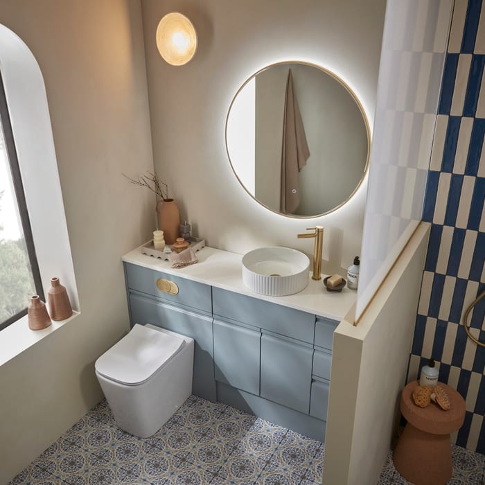 Scribe Mineral Blue Lifestyle 0622