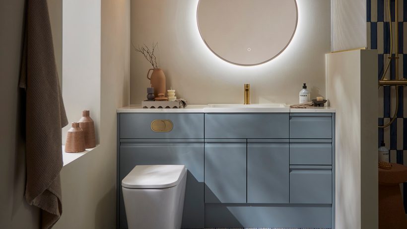 Scribe Mineral Blue Lifestyle 0712