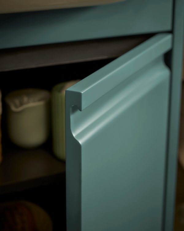 Scribe Viridian Green Lifestyle 1422